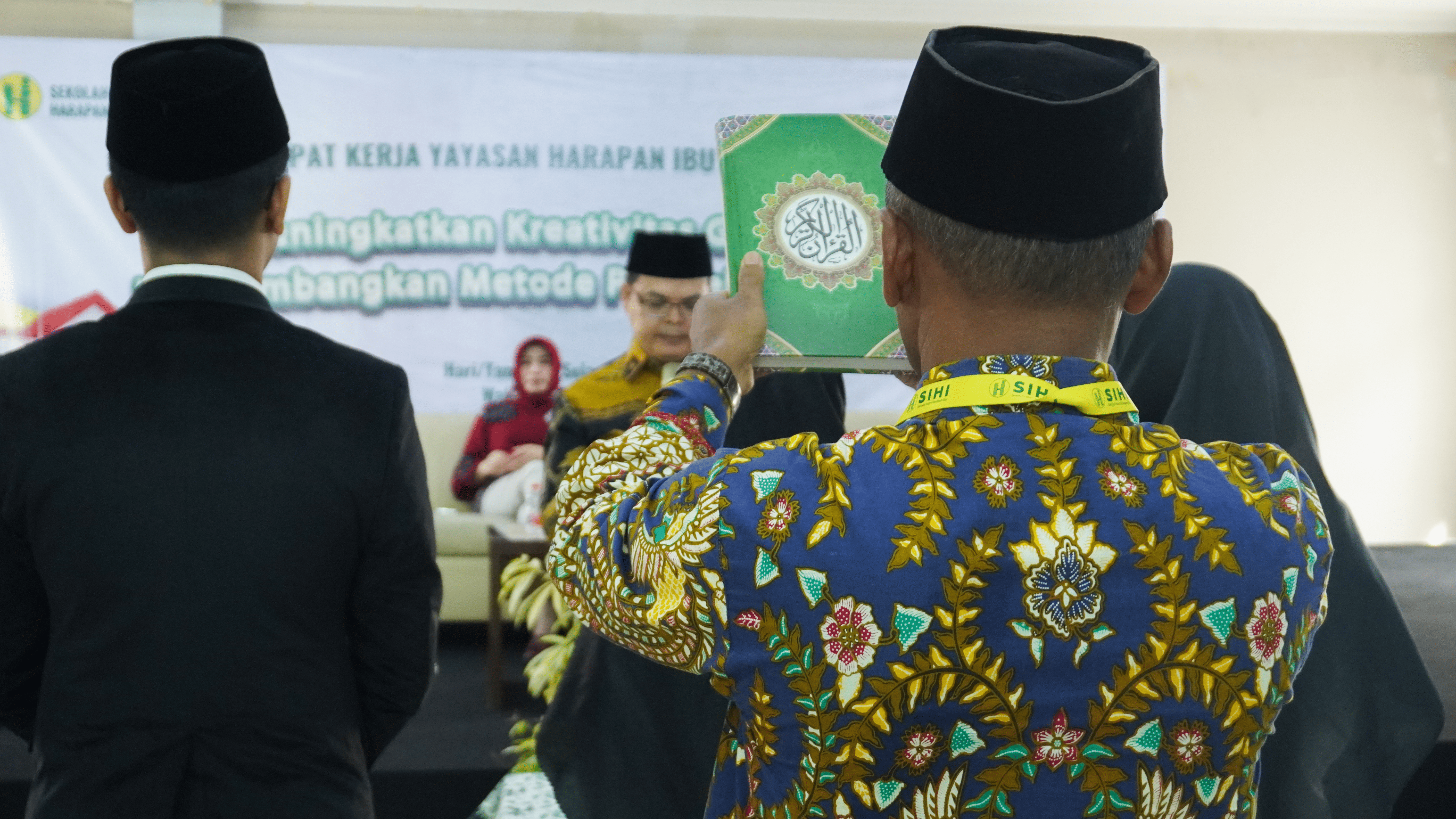 Pelantikan Kepala Sekolah SMA dan Rapat Kerja 2025